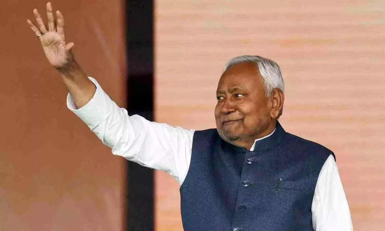 బీహార్ సీఎంగా నితీష్  ప్రమాణ స్వీకారం..