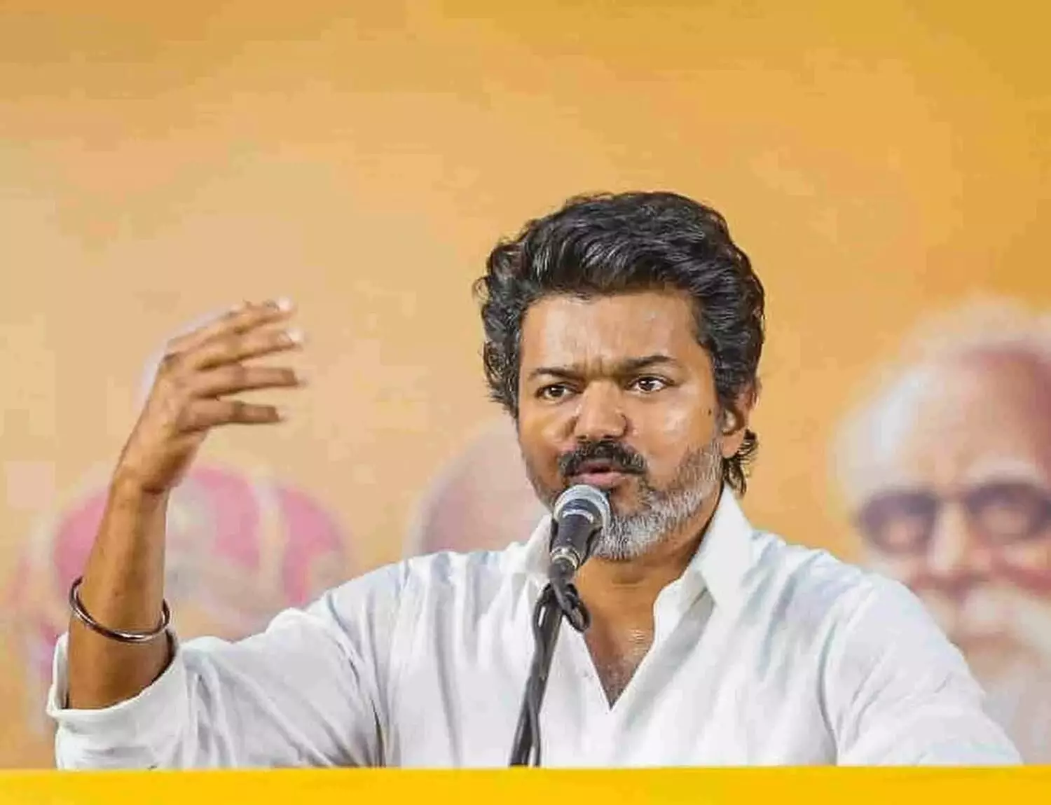 DMK విమర్శలకు TVK చీఫ్ విజయ్ కౌంటర్..