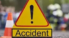 లారీని ఢీకొట్టిన ట్రావెల్స్ బస్సు, బస్సును ఢీకొట్టిన కారు