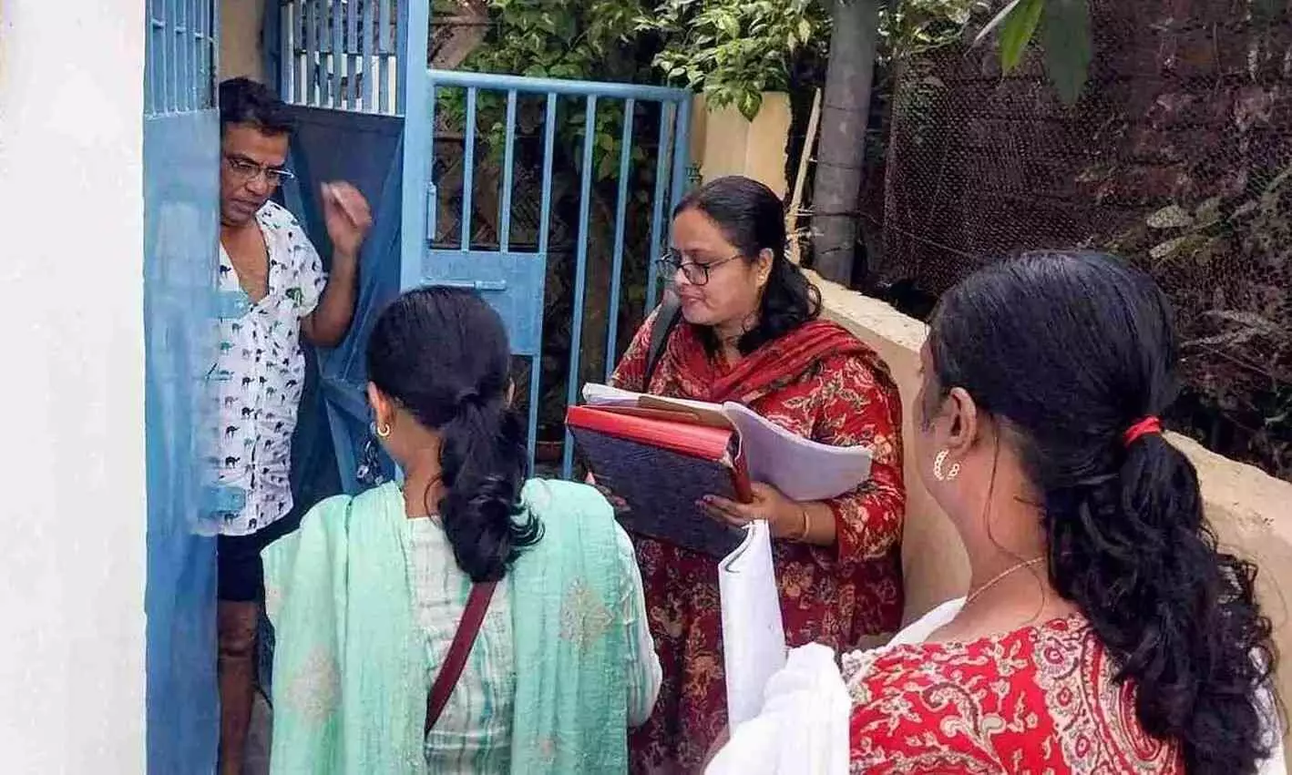 99 శాతానికి ఓటర్లకు ఎన్యూమరేషన్ ఫారాల పంపిణీ పూర్తి: ఈసీ