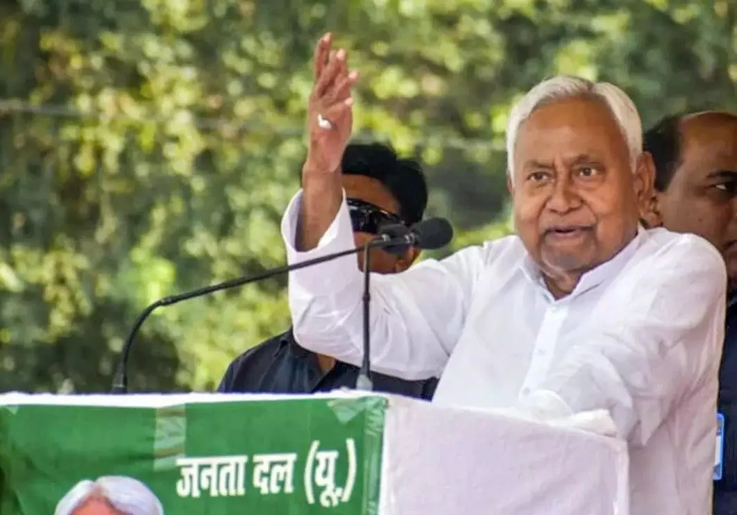 తొలి క్యాబినేట్ లో కీలక నిర్ణయాలు తీసుకున్న నితీశ్ కుమార్ తొలి క్యాబినేట్ లో కీలక నిర్ణయాలు తీసుకున్న నితీశ్ కుమార్