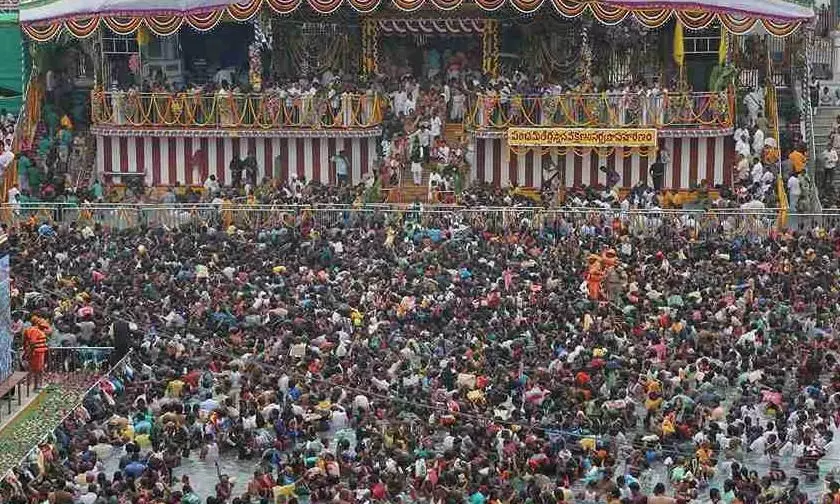 తిరుచానూరు బ్రహ్మోత్సవ చరిత్రలో ఓ రికార్డు.