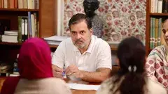 ‘ఢిల్లీ వాయు కాలుష్యంపై పార్లమెంటులో చర్చించాలి’