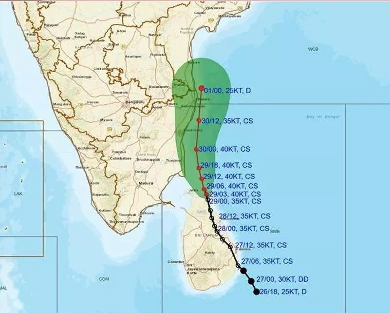 సముద్రంలోనే బలహీన పడనున్న దిత్వా!