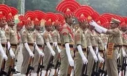 నిరుద్యోగులకు శుభవార్త, 25,487 కానిస్టేబుళ్ల భర్తీకి నోటిఫికేషన్