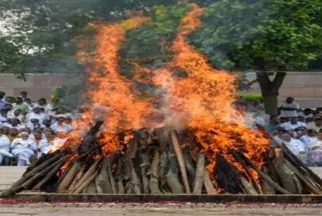 అమరావతిలో ‘అంతిమ యాత్ర’ ఎలా?