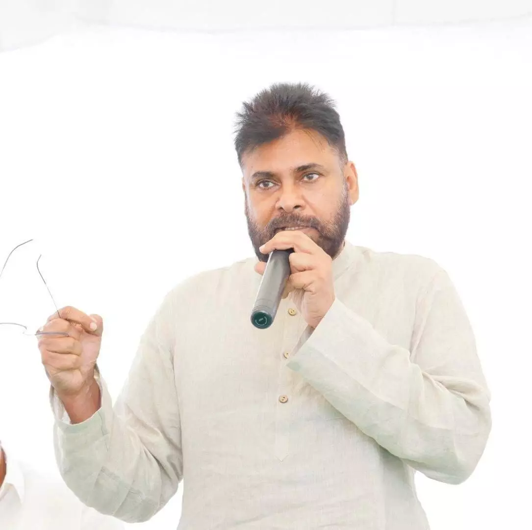 వర్షించని మేఘం..శ్రమించని మేధావి ఉన్నా,లేకున్నాఒకటే