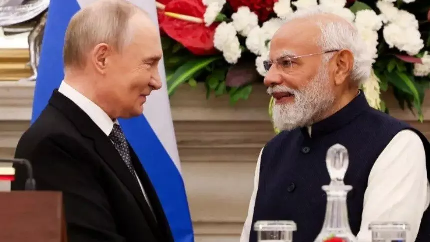 పుతిన్ భారత్ పర్యటన: అమెరికాకు ఇచ్చిన సందేశం ఏమిటీ?