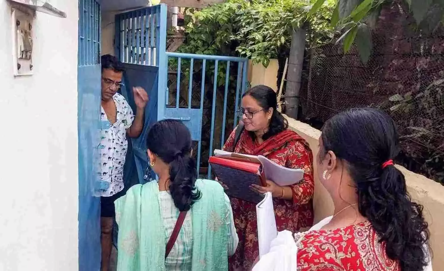 కేరళలో S.I.R షెడ్యూల్ తేదీని పొడిగించిన ఈసీ కేరళలో S.I.R షెడ్యూల్ తేదీని పొడిగించిన ఈసీ