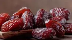 ఖర్జూరం ఓ వ్యక్తి ప్రాణం తీసింది