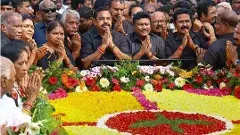 ఈపీఎస్ పై బీజేపీ అంతర్గంగా ఒత్తిడి పెంచే ప్రయత్నం చేస్తోందా?