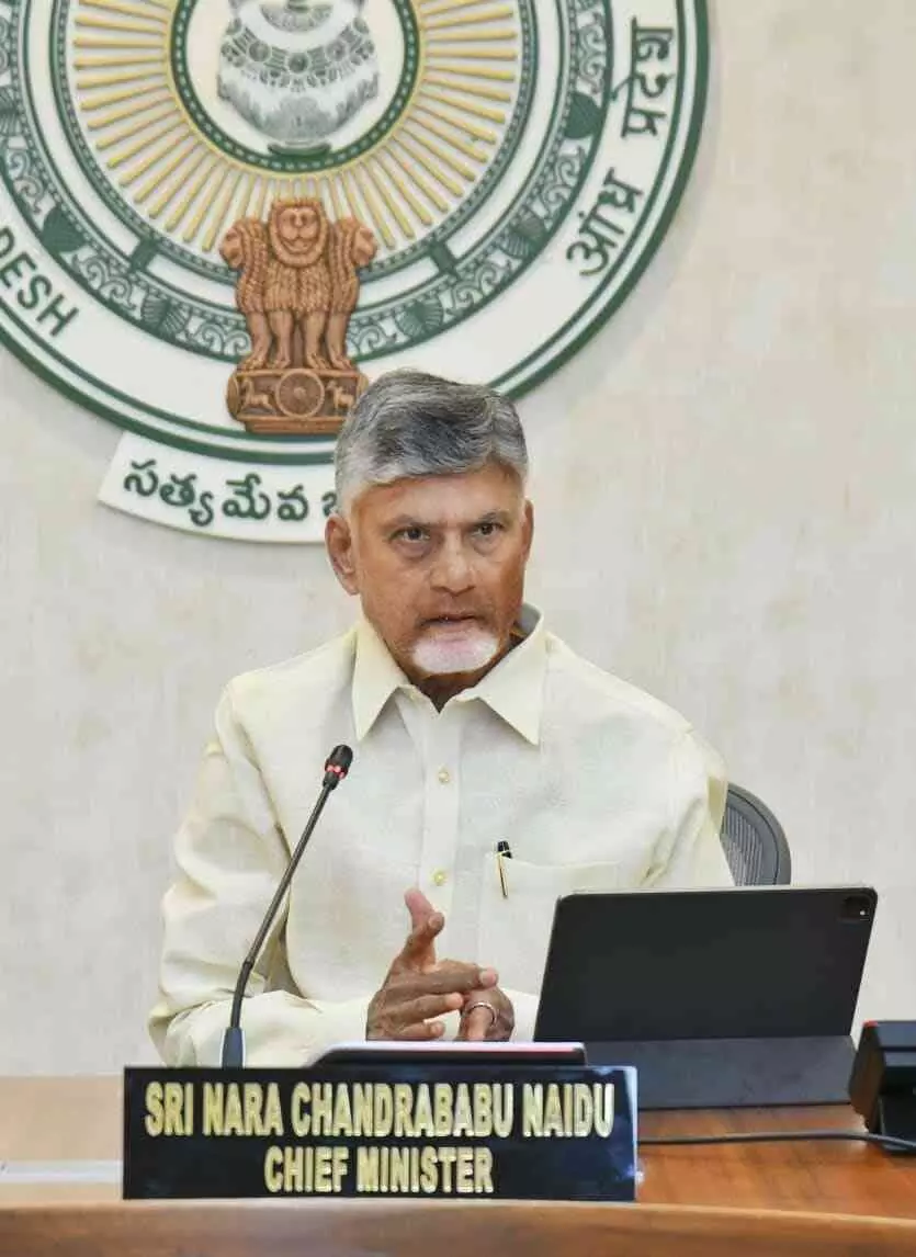 అమాత్యులకు సీఎం స్ట్రాంగ్ వార్నింగ్ అమాత్యులకు సీఎం స్ట్రాంగ్ వార్నింగ్