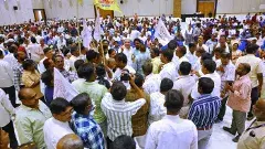 ఆంధ్రప్రదేశ్‌లో ప్రభుత్వ ఉద్యోగుల జీతాలు ఆలస్యం ఎందుకు?