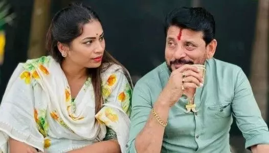 దువ్వాడ మాధురి.. మందు పార్టీకి వెళ్లి బుక్ అయిన దంపతులు దువ్వాడ మాధురి.. మందు పార్టీకి వెళ్లి బుక్ అయిన దంపతులు