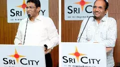 ‘సమాజానికి తిరిగి ఇవ్వడం మానవ ధర్మం’