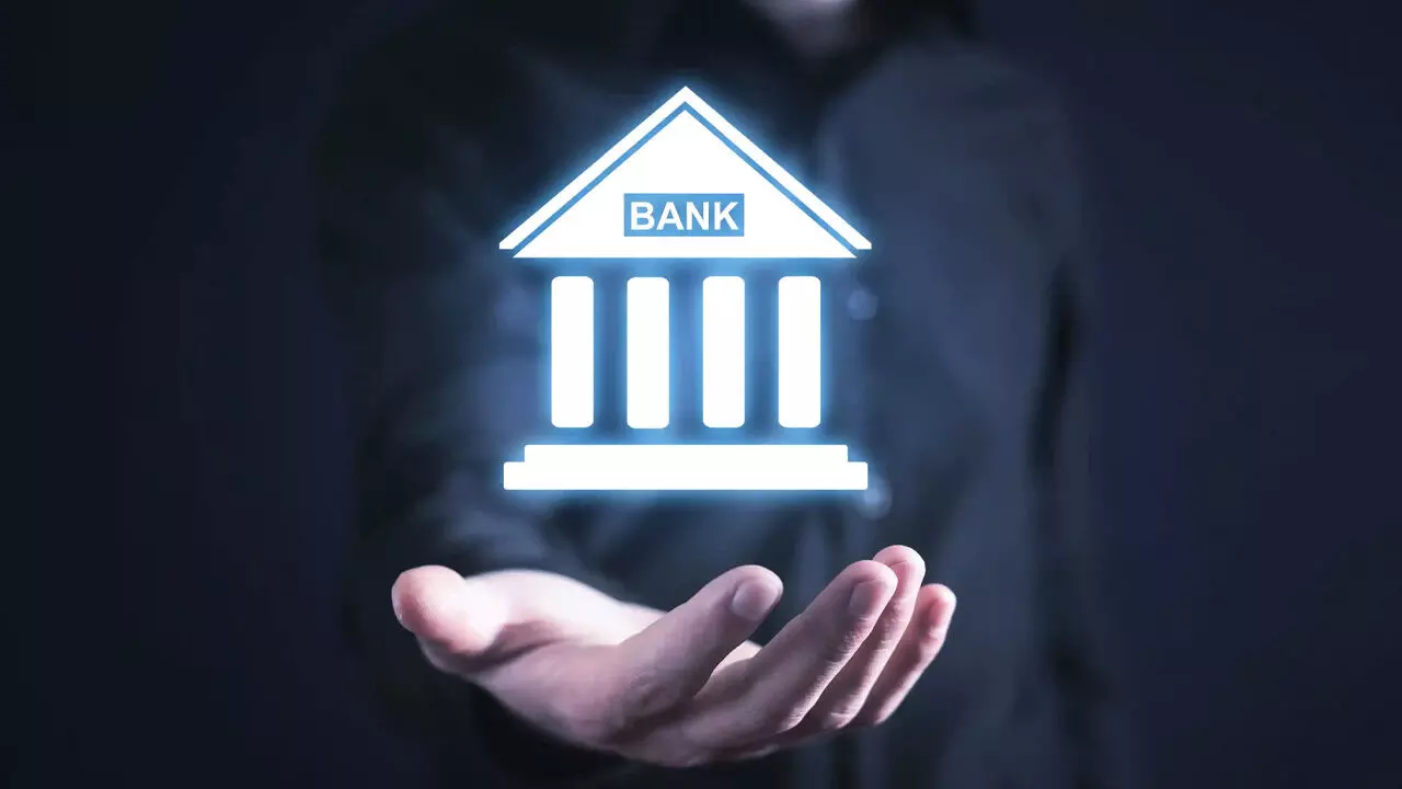 మినిమమ్ బ్యాలెన్స్ ఫైన్స్ ఎలా వేస్తారో తెలుసా ! మినిమమ్ బ్యాలెన్స్ ఫైన్స్ ఎలా వేస్తారో తెలుసా !