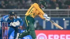 ధర్మశాలలో కుప్పకూలిన సౌతాఫ్రికా.. 117 పరుగులకే ఆలౌట్