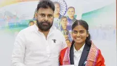 దృష్టి లోపం అయితేనేం... ఆమె జీవితం సార్థకం...