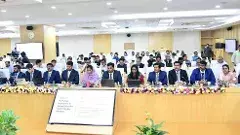 ఆరుగురు కలెక్టర్లు ఏమి చెప్పారంటే