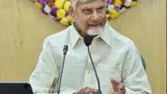 హాస్టళ్ల వార్డెన్ లకు ముఖ్యమంత్రి తీవ్ర హెచ్చరికలు ఎందుకు?