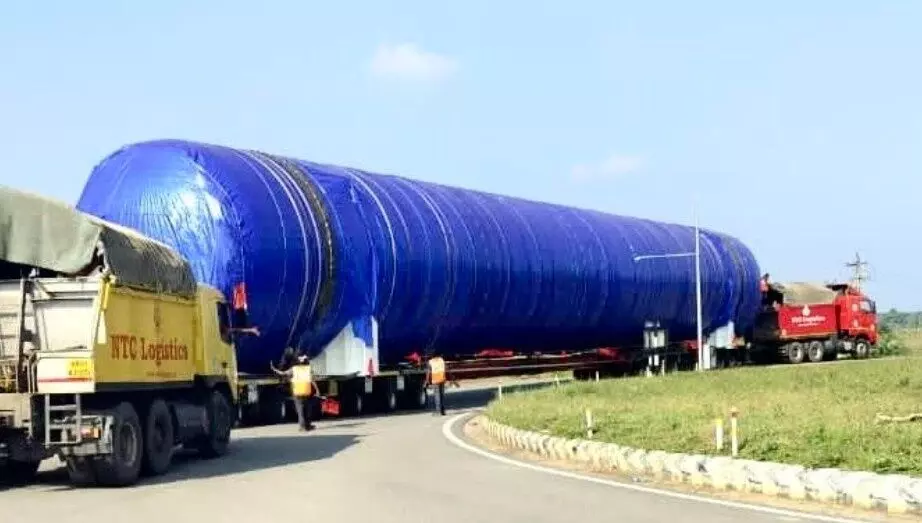 శ్రీసిటి నుంచి ఈజిప్ట్కు భారీ లిక్విడ్ నైట్రోజన్ ట్యాంక్ ఎగుమతి శ్రీసిటి నుంచి ఈజిప్ట్కు భారీ లిక్విడ్ నైట్రోజన్ ట్యాంక్ ఎగుమతి