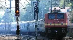 రైలు టికెట్ ధరల పెంపు