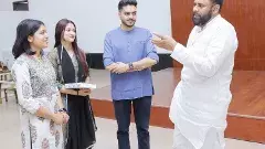 ఆధ్యాత్మిక బాట పట్టిన అందమయిన అమ్మాయి!