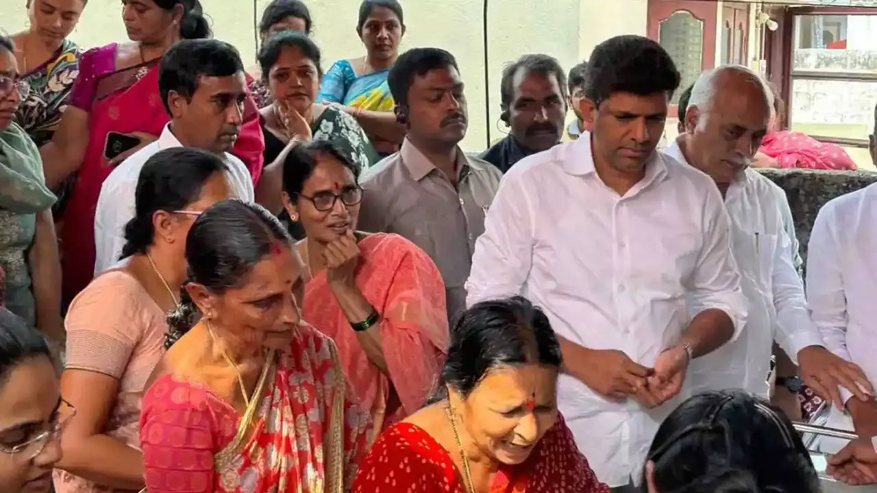 ఏం చేస్తే అమరావతి రైతులు మాట వింటారు?