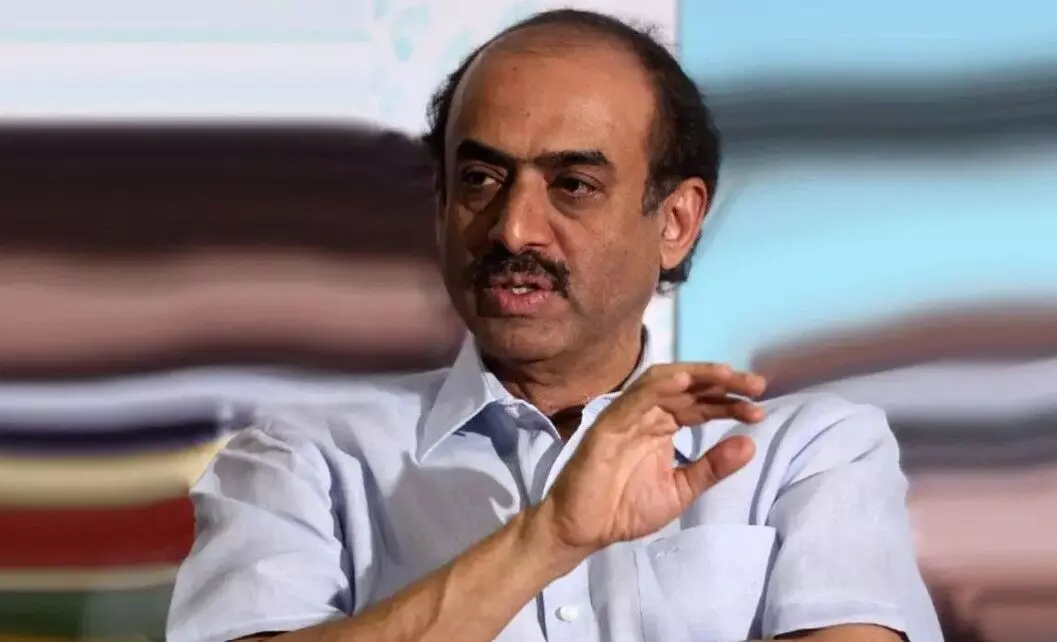 ఏపీకి ఫిలిమ్ ఛాంబర్ ఎందుకు లేదు? ఏపీకి ఫిలిమ్ ఛాంబర్ ఎందుకు లేదు?