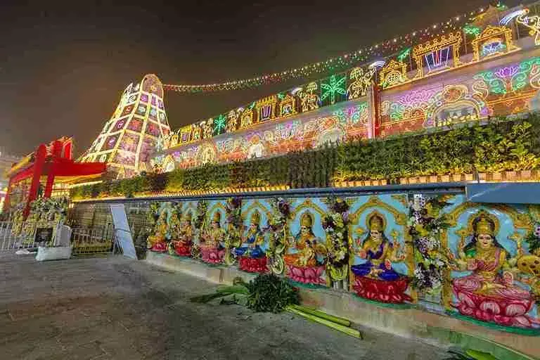 కలియుగ వైకుంఠంలో తెరుచుకున్న ద్వారాలు..