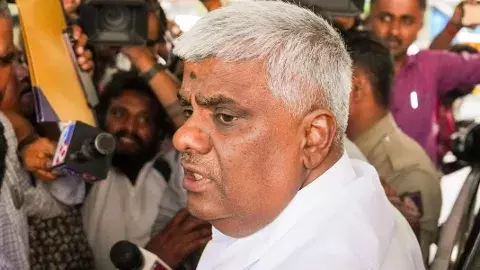 కర్ణాటక: లైంగిక వేధింపుల కేసులో అరెస్ట్ అయిన ఎమ్మెల్యే విడుదల