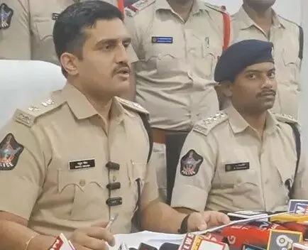 ద్రాక్షారామం నిందితుడు అరెస్ట్.. మంత్రి ఆనం షాకింగ్ కామెంట్స్ ద్రాక్షారామం నిందితుడు అరెస్ట్.. మంత్రి ఆనం షాకింగ్ కామెంట్స్