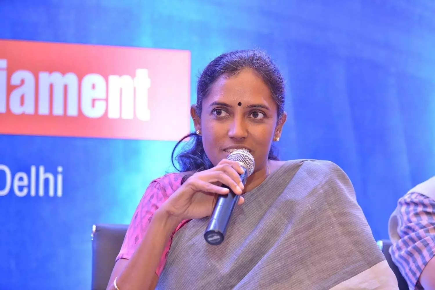 తమిళనాడులో కాంగ్రెస్ పార్టీ పరిస్థితి బాగోలేదన్న ఎంపీ.. తమిళనాడులో కాంగ్రెస్ పార్టీ పరిస్థితి బాగోలేదన్న ఎంపీ..