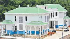 ‘వైఎస్సార్‌సీపీ కార్యాలయాల’ చుట్టూ న్యాయ యుద్ధం