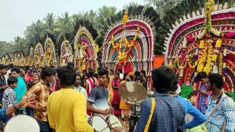 సుదీర్ఘ చరిత్రకు సాక్ష్యం ప్రభల తీర్థం