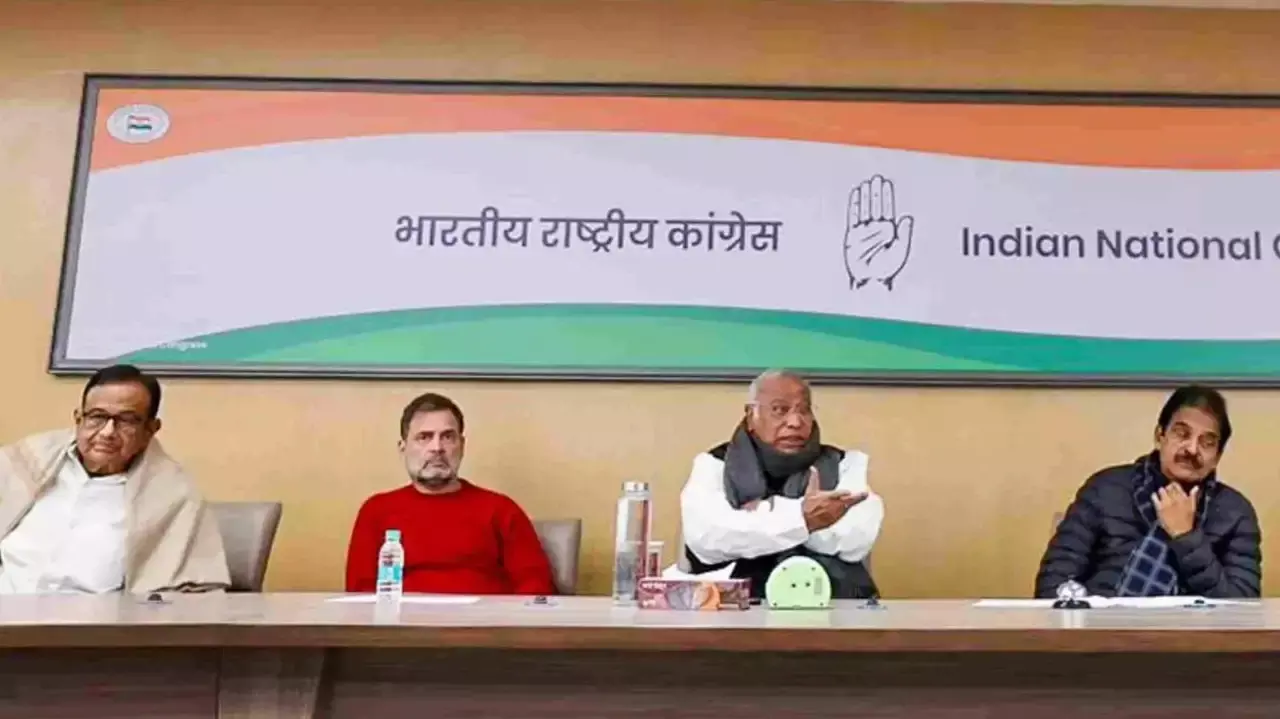 తమిళనాడు ఎన్నికలు: ఈ సారి కాంగ్రెస్ జతకట్టేదెవరితో?