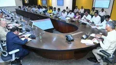 గోదావరి పుష్కరాలపై ఏడాదిన్నర ముందుగానే సమీక్ష