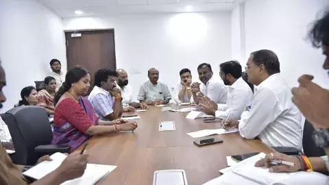 ఎమ్మెల్యేలకు క్రీడా పోటీలు