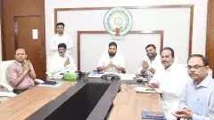 ఆలయాల పాలక మండళ్ల బాధ్యతా లోపానికి కారకులు ఎవరు?