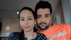 కారులో విగతజీవులుగా యువతీయువకుడు