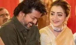 సినీనటి త్రిష పేరుతో రాజకీయ దుమారం: బీజేపీ అతిగా వెళ్లిందా? సినీనటి త్రిష పేరుతో రాజకీయ దుమారం: బీజేపీ అతిగా వెళ్లిందా?