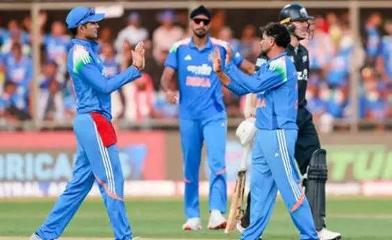 ఇవాళ మ్యాచ్ లో టాస్ కీలకం: భారత్–దక్షిణాఫ్రికా సూపర్-8 పోరు ఇవాళ మ్యాచ్ లో టాస్ కీలకం: భారత్–దక్షిణాఫ్రికా సూపర్-8 పోరు