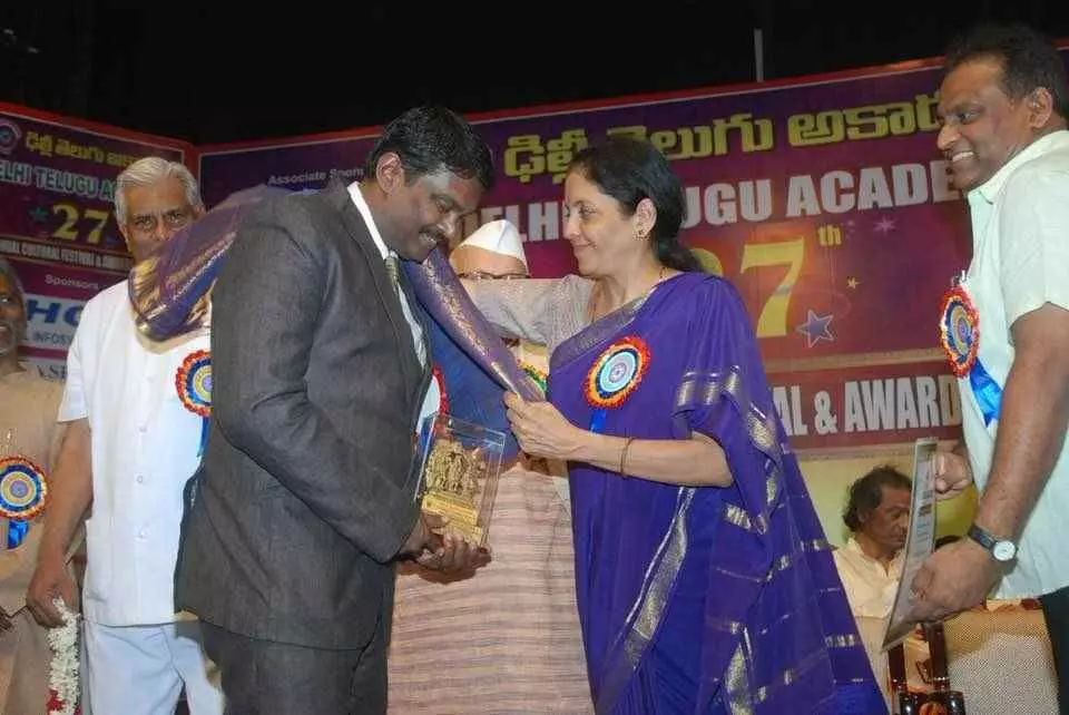 సస్పెన్షన్లోనే పదవీ విరమణ? పీవీ సునీల్ కుమార్పై సర్కార్ కఠిన నిర్ణయం సస్పెన్షన్లోనే పదవీ విరమణ? పీవీ సునీల్ కుమార్పై సర్కార్ కఠిన నిర్ణయం