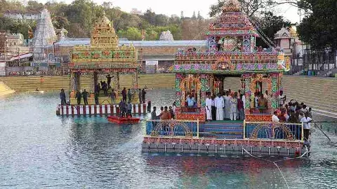 తిరుమల:26 నుంచి శ్రీవారి పుష్కరిణిలో తెప్పోత్స వైభవం