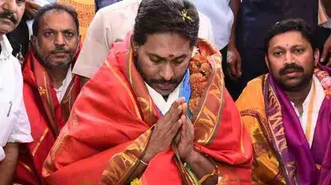 నందీశ్వర స్వామి సన్నిధిలో జగన్ ప్రత్యేక పూజలు