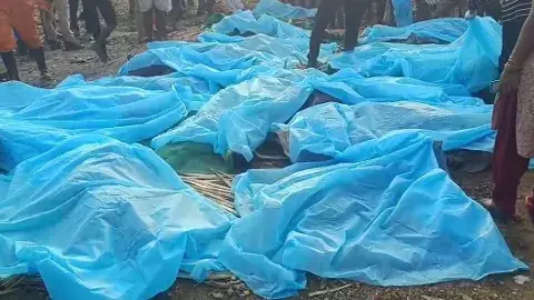 కార్మికుల కుటుంబాలకు మిగిలిన రక్తపు మరకలు!