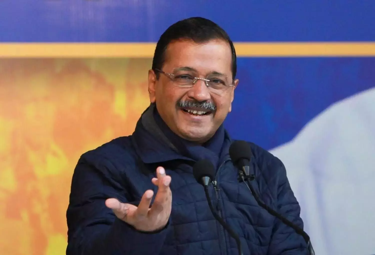 కేజ్రీవాల్ నిర్దోషి: సీబీఐపై విచారణ ఆదేశం కేజ్రీవాల్ నిర్దోషి: సీబీఐపై విచారణ ఆదేశం