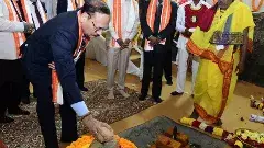 న్యాయమూర్తులతో నిండిపోయిన అమరావతి