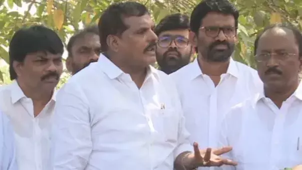 మండలిలో ప్రసంగిస్తుండగానే బొత్సకు అస్వస్థత