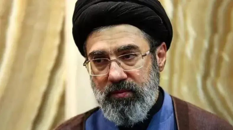 IRAN: తండ్రిని మించిన వాడు ఇరాన్ సుప్రీం మొజ్తాబా ఖమేనీ